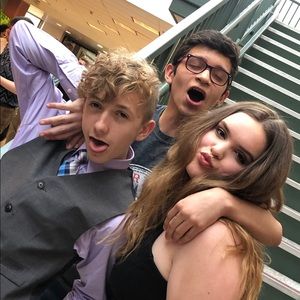 Meet your Posher, Lauren